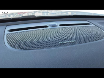 Photo 16 du bon plan VOLVO XC40 B3 163ch Black Edition DCT 7 occasion à 41500 €