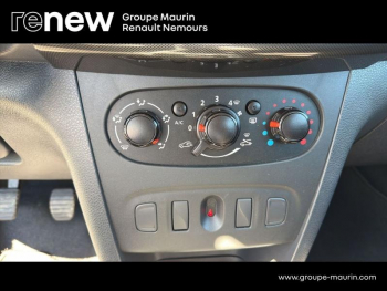 Photo 21 du bon plan DACIA Sandero 1.0 SCe 75ch Urban Stepway -18 occasion à 9490 €