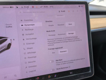Photo 22 du bon plan TESLA Model 3 Standard RWD Plus occasion à 25990 €
