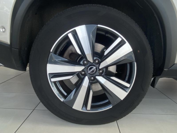 Photo 9 du bon plan NISSAN X-Trail e-4orce 213ch Tekna 7 places occasion à 35700 €