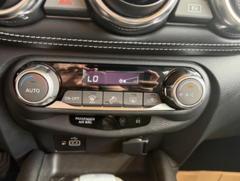 Photo 19 du bon plan NISSAN Juke 1.6 Hybrid 143ch N-Design 2023 occasion à 22990 €