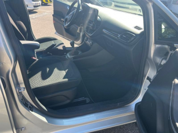 Photo 21 du bon plan FORD Fiesta 1.0 Flexifuel 95ch Titanium Business 5p occasion à 14900 €