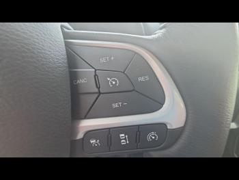 Photo 19 du bon plan JEEP Renegade 1.5 Turbo T4 130ch MHEV S BVR7 occasion à 23900 €