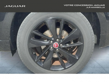 Photo 8 du bon plan JAGUAR F-Pace P400e Plug-in-Hybrid R-Dynamic SE BVA8 AWD occasion à 46500 €