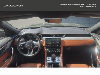 Photo 17 du bon plan JAGUAR F-Pace P400e Plug-in-Hybrid R-Dynamic SE BVA8 AWD occasion à 46500 €
