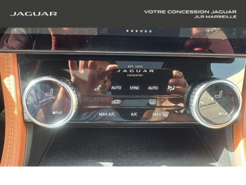 Photo 25 du bon plan JAGUAR F-Pace P400e Plug-in-Hybrid R-Dynamic SE BVA8 AWD occasion à 46500 €