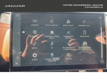 Photo 28 du bon plan JAGUAR F-Pace P400e Plug-in-Hybrid R-Dynamic SE BVA8 AWD occasion à 46500 €