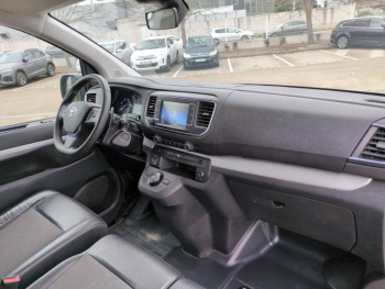 Photo 16 du bon plan TOYOTA ProAce VUL Medium 2.0 D-4D 180 Black Edition BVA MY20 occasion à 18700 €