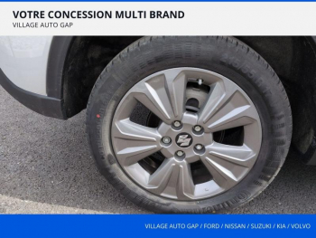 Photo 8 du bon plan SUZUKI Vitara 1.5 Dualjet Hybrid 115ch Style Auto Allgrip occasion à 20990 €