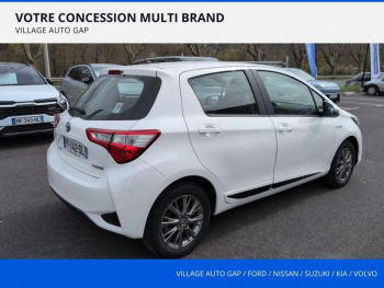 Photo 4 du bon plan TOYOTA Yaris 100h Dynamic 5p RC19 occasion à 15490 €