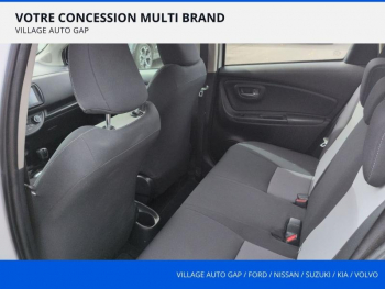 Photo 9 du bon plan TOYOTA Yaris 100h Dynamic 5p RC19 occasion à 15490 €