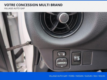 Photo 13 du bon plan TOYOTA Yaris 100h Dynamic 5p RC19 occasion à 15490 €