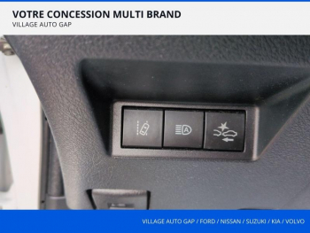 Photo 14 du bon plan TOYOTA Yaris 100h Dynamic 5p RC19 occasion à 15490 €