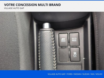 Photo 18 du bon plan TOYOTA Yaris 100h Dynamic 5p RC19 occasion à 15490 €