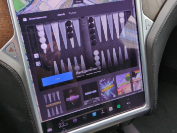 Photo 31 du bon plan TESLA Model S 100D Dual Motor occasion à 27990 €