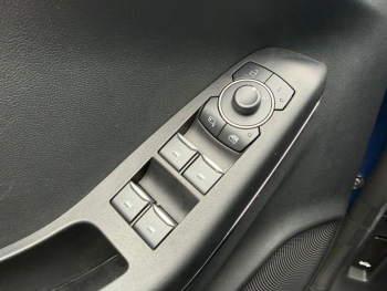 Photo 9 du bon plan FORD Puma 1.0 Flexifuel 125ch S&S mHEV Titanium occasion à 17900 €