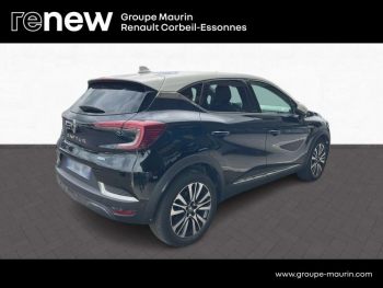 Photo 5 du bon plan RENAULT Captur 1.6 E-Tech Plug-in 160ch Initiale Paris occasion à 16990 €