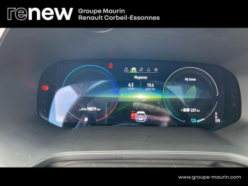 Photo 17 du bon plan RENAULT Captur 1.6 E-Tech Plug-in 160ch Initiale Paris occasion à 16990 €