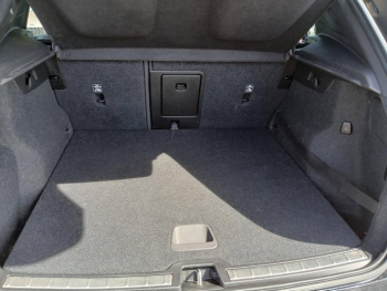 Photo 19 du bon plan VOLVO XC40 D3 AdBlue 150ch R-Design Geartronic 8 occasion à 20990 €