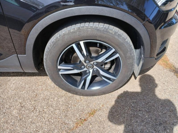 Photo 23 du bon plan VOLVO XC40 D3 AdBlue 150ch R-Design Geartronic 8 occasion à 20990 €