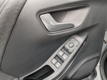 Photo 8 du bon plan FORD Puma 1.0 Flexifuel 125ch S&S mHEV Titanium occasion à 16990 €