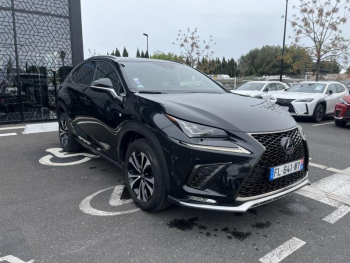 Photo 2 du bon plan LEXUS NX 300h 4WD F SPORT occasion à 32990 €