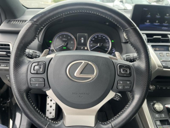 Photo 8 du bon plan LEXUS NX 300h 4WD F SPORT occasion à 32990 €