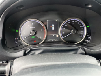 Photo 12 du bon plan LEXUS NX 300h 4WD F SPORT occasion à 32990 €