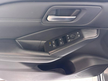 Photo 11 du bon plan NISSAN Qashqai e-POWER 190ch Business Edition 2022 occasion à 24990 €