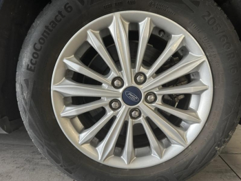 Photo 3 du bon plan FORD Focus SW 1.0 EcoBoost 125ch Titanium 96g occasion à 13580 €