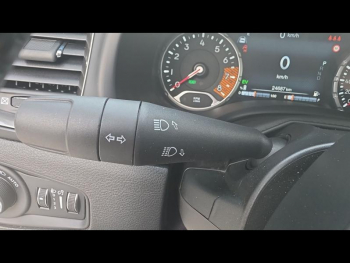 Photo 24 du bon plan JEEP Renegade 1.5 Turbo T4 130ch MHEV S BVR7 occasion à 23900 €