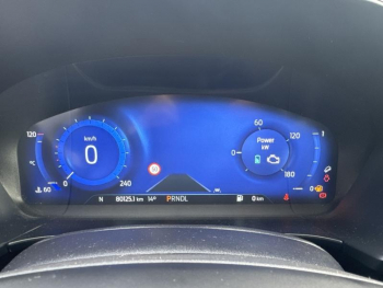 Photo 24 du bon plan FORD Kuga 2.5 Duratec 190ch FHEV E85 ST-Line BVA occasion à 21990 €