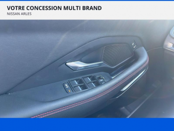 Photo 21 du bon plan JAGUAR E-Pace 2.0D 150ch R-Dynamic SE AWD BVA9 occasion à 27990 €