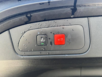 Photo 13 du bon plan DS DS 7 Crossback E-TENSE 4x4 300ch Louvre occasion à 22900 €