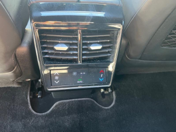 Photo 23 du bon plan DS DS 7 Crossback E-TENSE 4x4 300ch Louvre occasion à 22900 €