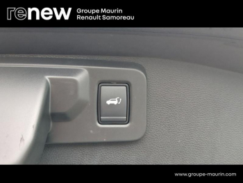 Photo 17 du bon plan RENAULT Austral 1.2 E-Tech full hybrid 200ch Iconic occasion à 26900 €