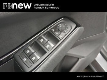 Photo 18 du bon plan RENAULT Austral 1.2 E-Tech full hybrid 200ch Iconic occasion à 26900 €