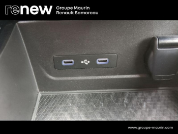 Photo 21 du bon plan RENAULT Austral 1.2 E-Tech full hybrid 200ch Iconic occasion à 26900 €