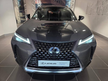 Photo 2 du bon plan LEXUS UX 250h Pack 2WD occasion à 26490 €