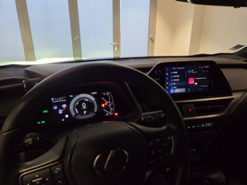 Photo 4 du bon plan LEXUS UX 250h Pack 2WD occasion à 26490 €