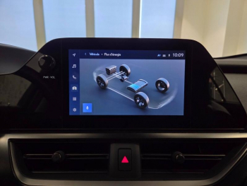 Photo 8 du bon plan LEXUS UX 250h Pack 2WD occasion à 26490 €