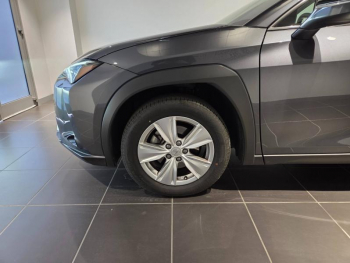 Photo 20 du bon plan LEXUS UX 250h Pack 2WD occasion à 26490 €