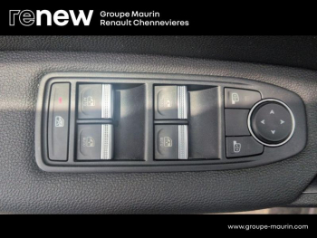 Photo 22 du bon plan RENAULT Captur 1.3 TCe 140ch FAP Intens -21 occasion à 18990 €