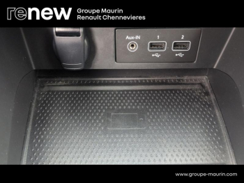 Photo 27 du bon plan RENAULT Captur 1.3 TCe 140ch FAP Intens -21 occasion à 18990 €