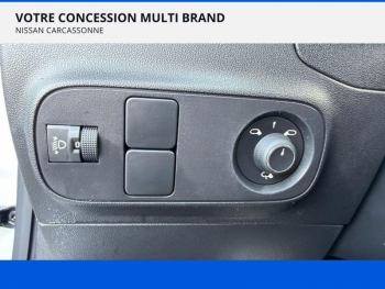 Photo 14 du bon plan CITROEN C3 1.5 BlueHDi 100ch S&S Feel E6.d occasion à 8900 €