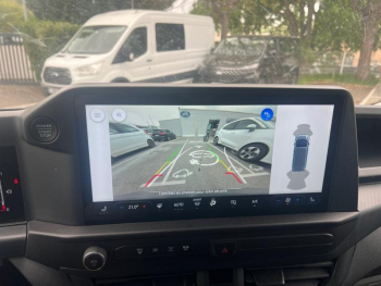 Photo 23 du bon plan FORD Transit Custom Fg VUL 320 L1H1 2.0 EcoBlue 150ch Trail occasion à 39900 €