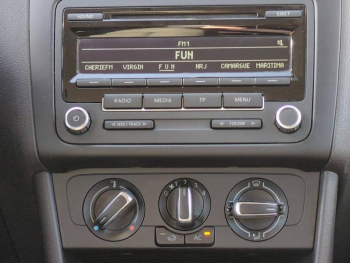 Photo 22 du bon plan VOLKSWAGEN Polo 1.6 TDI 90ch FAP Confortline 5p occasion à 7900 €