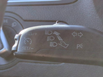 Photo 23 du bon plan VOLKSWAGEN Polo 1.6 TDI 90ch FAP Confortline 5p occasion à 7900 €