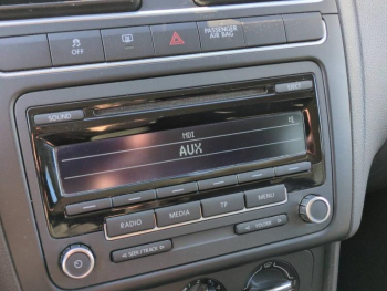 Photo 25 du bon plan VOLKSWAGEN Polo 1.6 TDI 90ch FAP Confortline 5p occasion à 7900 €