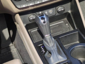 Photo 21 du bon plan HYUNDAI Tucson 1.6 CRDI 136ch Executive DCT-7 occasion à 17900 €